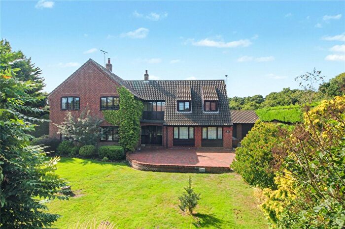 5 Bedroom Detached House For Sale In Ferry Road, Surlingham, Norwich, Norfolk, NR14