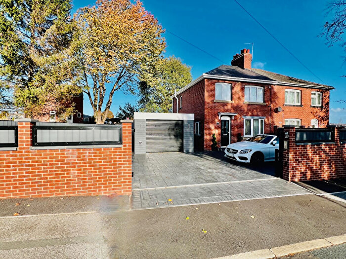 3 Bedroom Semi Detached House For Sale In Moorland Terrace, Cudworth, Barnsley, S72