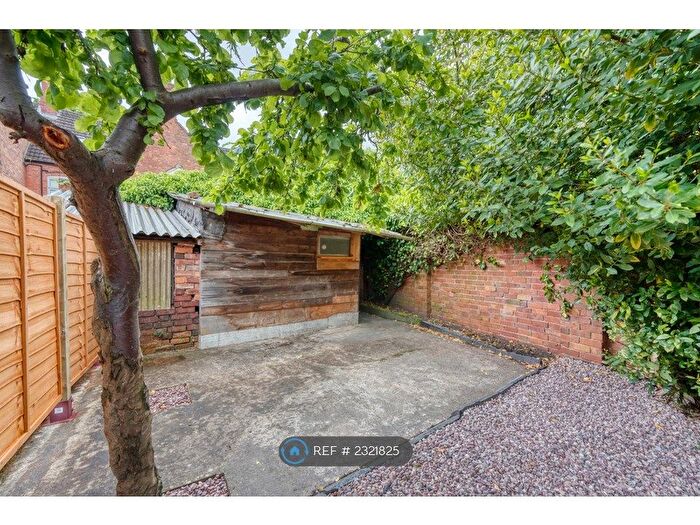 1 Bedroom Flat To Rent In Attleborough Road, Nuneaton, CV11