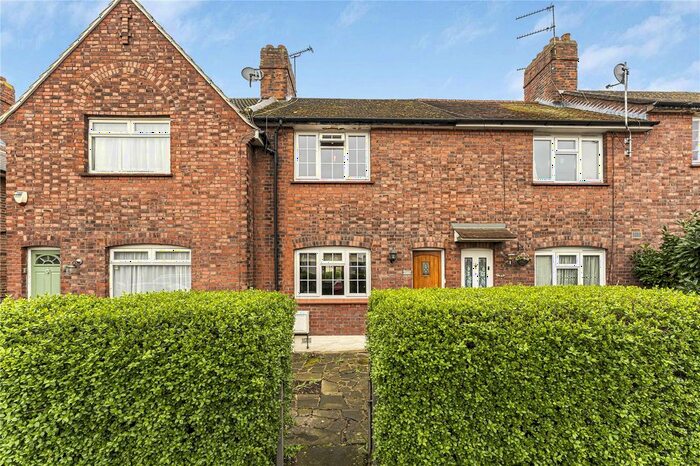 2 Bedroom Detached House To Rent In Everington Road, Muswell Hill, London, N10