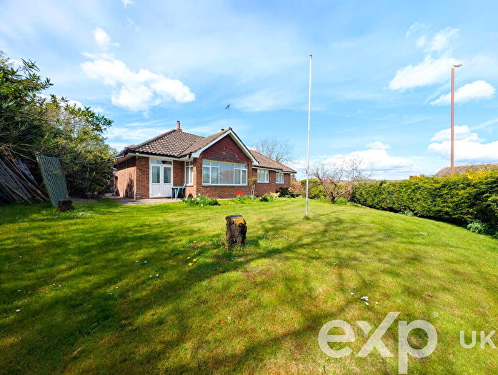 4 Bedroom Detached Bungalow For Sale In Old Watling Street-Higham, ME2