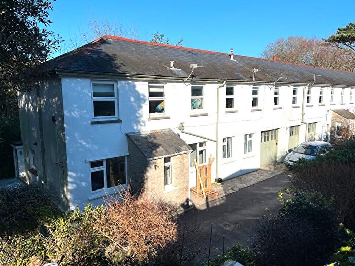 2 Bedroom Flat For Sale In Peveril Road, Swanage, Dorset, BH19
