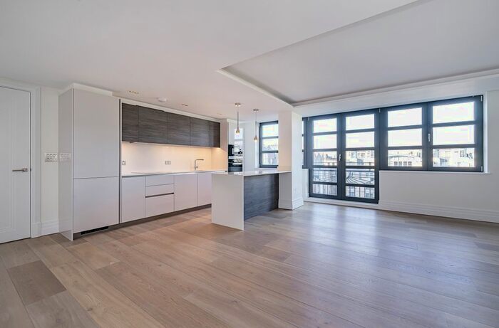 2 Bedroom Flat To Rent In Kensington Gardens Square, London, W2