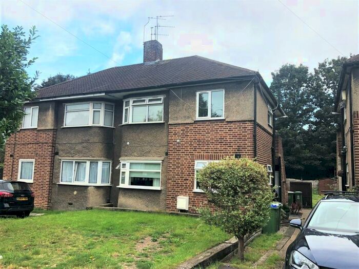 2 Bedroom Maisonette To Rent In Eversley Avenue, Bexleyheath, Kent, DA7