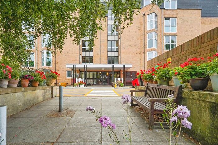 2 Bedroom Flat For Sale In Homepine House, Folkestone, CT20