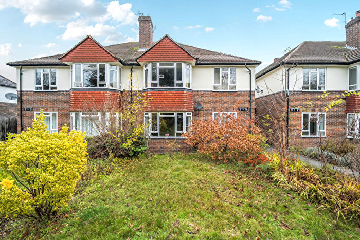 2 Bedroom Maisonette For Sale In South Hill Road, Bromley, BR2