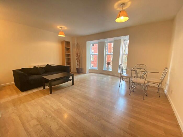 1 Bedroom Apartment To Rent In Venice Court, Samuel Ogden Street, M1