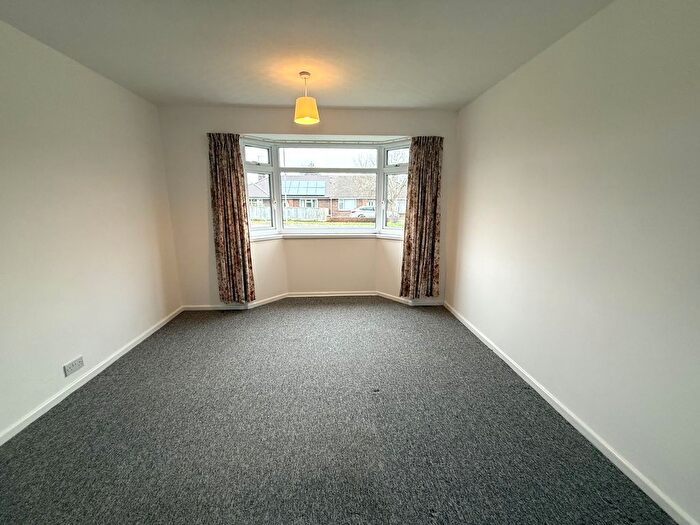 2 Bedroom Bungalow To Rent In Grosvenor Crescent, Dorchester, DT1
