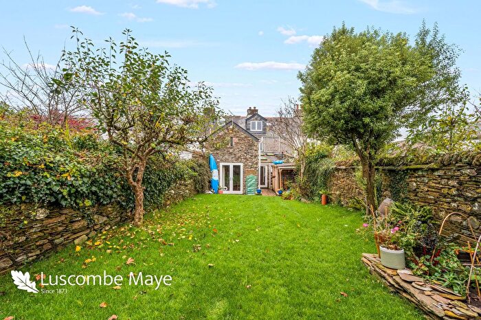 4 Bedroom Terraced House For Sale In The Square, Ugborough, PL21