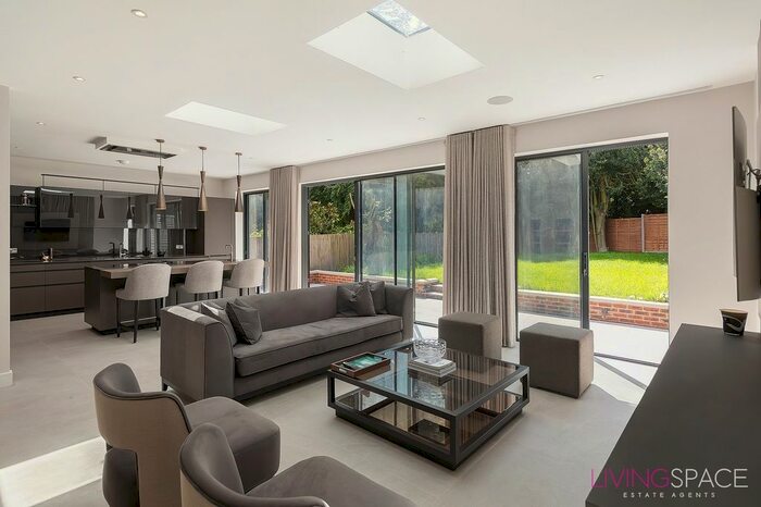 5 Bedroom Semi-Detached House To Rent In Ullswater Crescent, Richmond, SW15