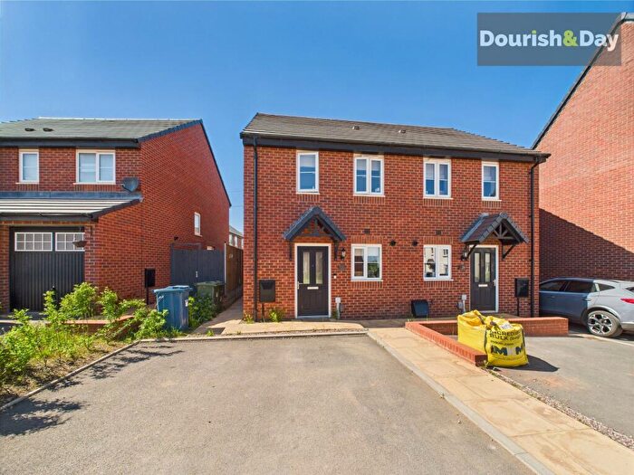 2 Bedroom Semi-Detached House For Sale In Hylton Road, Stafford, ST16