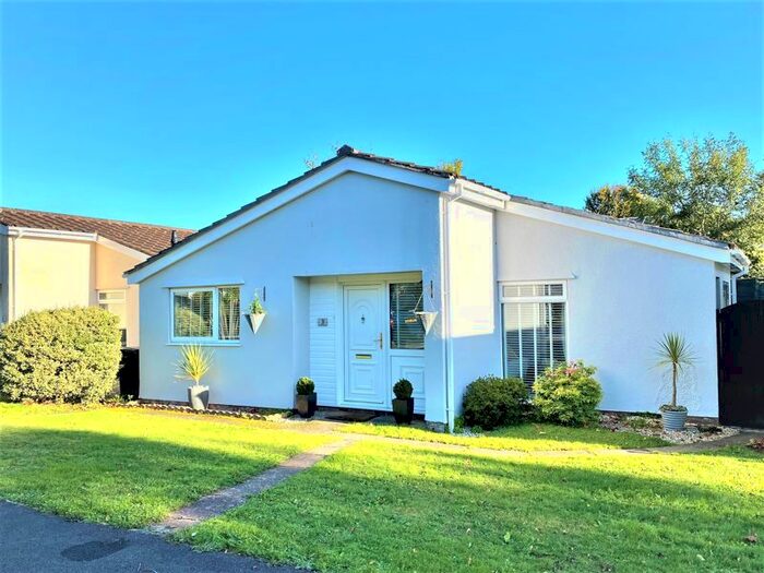 Houses for sale & to rent in TQ3 1SN, Butterlake, Marldon Paignton