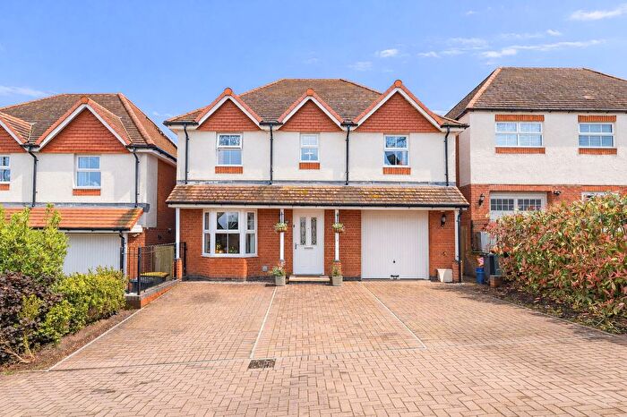 4 Bedroom Detached House For Sale In Allt-Yr-Yn Avenue, Newport, NP20