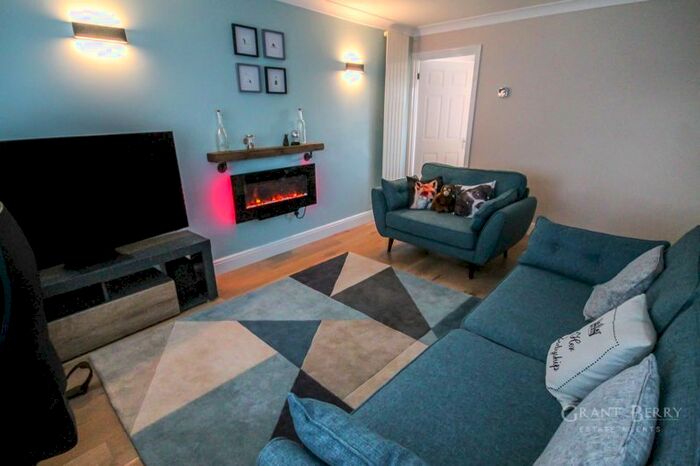 2 Bedroom Semi-Detached House For Sale In Tharp Way, Chippenham, Ely, CB7