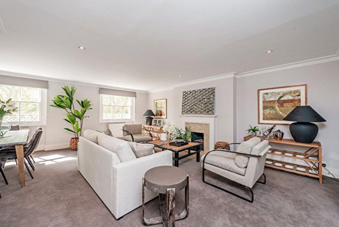 3 Bedroom Flat To Rent In Bryanston Square, Maryleone, London, W1H
