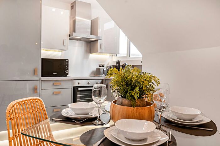 1 Bedroom Flat To Rent In Wembley Park Drive, Wembley, HA9