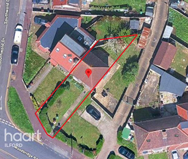 3 Bedroom Terraced House For Sale In Woodbridge Road (house Only), Barking, IG11