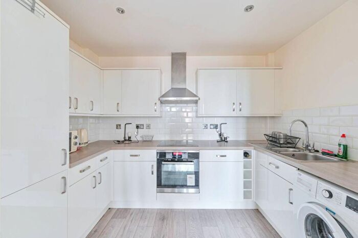 2 Bedroom Flat For Sale In Stanley Road, South Harrow, Harrow, HA2