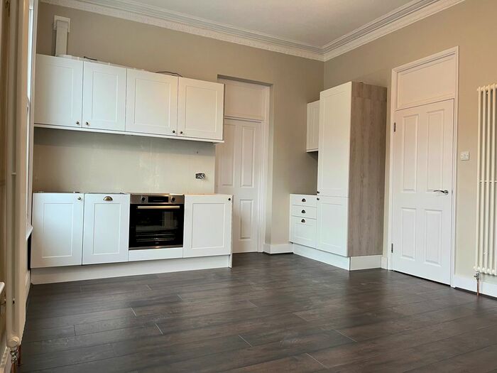 2 Bedroom Flat To Rent In Grosvenor Avenue, Highbury, N5