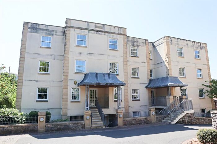 2 Bedroom Apartment To Rent In B Herbert Road, Clevedon, BS21