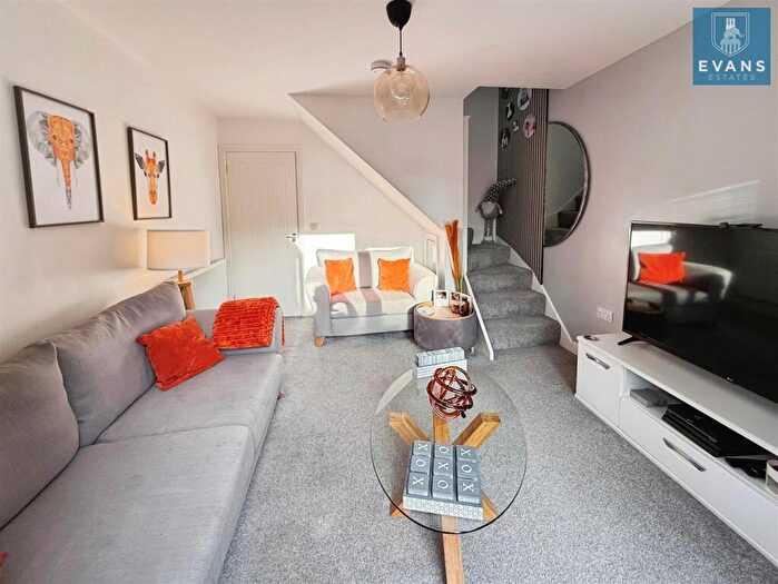 2 Bedroom Semi-Detached House For Sale In Marra Close, Keresley End, Coventry, CV7
