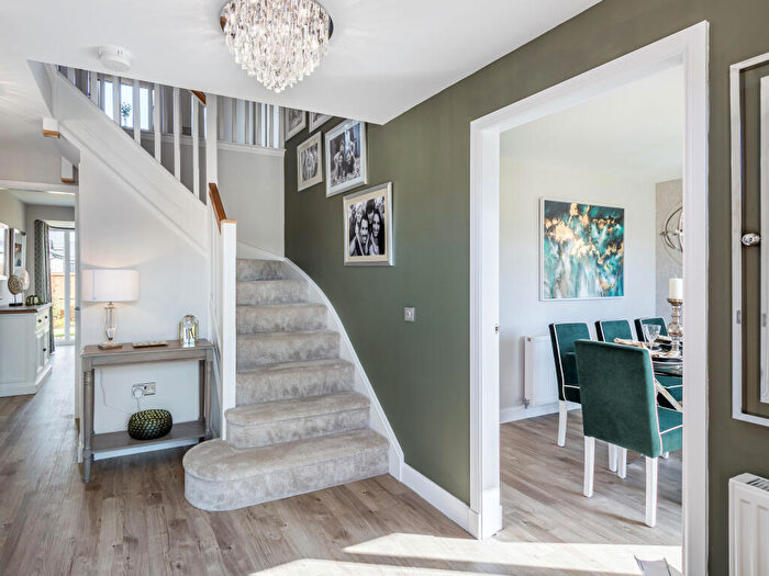 4 Bedroom Detached House For Sale In Meadowsweet Drive, Edinburgh, EH4