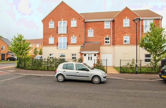 2 Bedroom Flat To Rent In Drakes Avenue, Leighton Buzzard, LU7