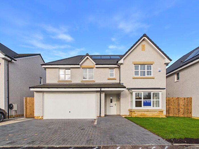 5 Bedroom Detached House For Sale In Croyhill Road, Croy, G65