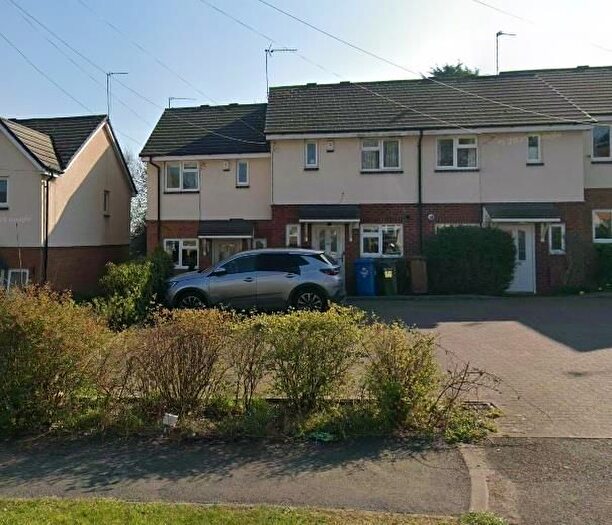 2 Bedroom Terraced House For Sale In Banbury, Oxfordshire, OX16