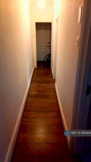 3 Bedroom Flat To Rent In Bitterne Road West, Southampton, SO18