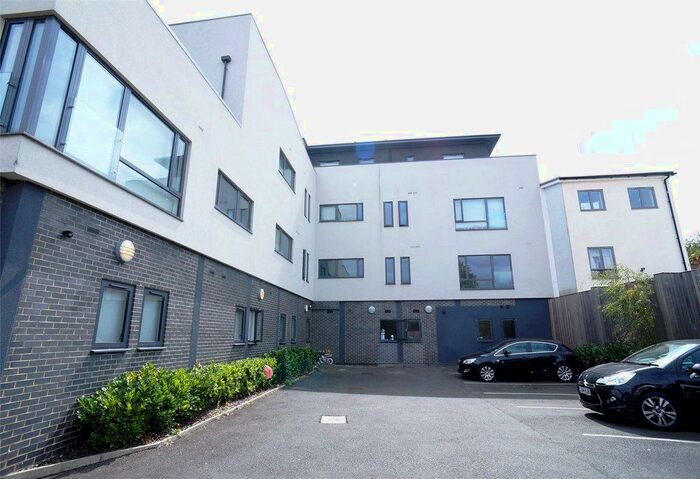 2 Bedroom Apartment To Rent In Hill View Court, Sidcup, Kent, DA14