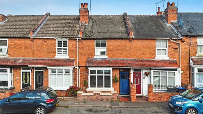 3 Bedroom Terraced House For Sale In Lower Cape, Warwick, CV34