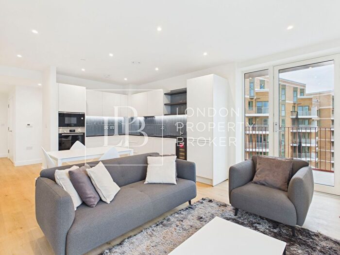 2 Bedroom Flat To Rent In Gilham House, Lombard Square, SE28