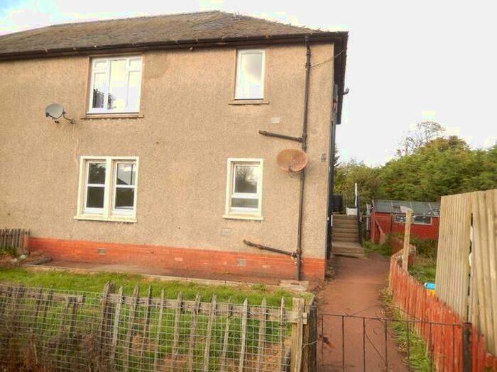2 Bedroom Flat To Rent In Allison Place, Carstairs Junction, Lanark, ML11