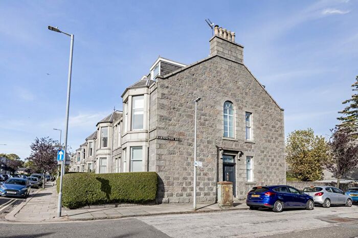 4 Bedroom Flat To Rent In Hartington Road, Upper Flat, AB10