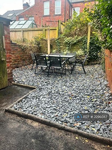 5 Bedroom Terraced House To Rent In Newington Road, Sheffield, S11
