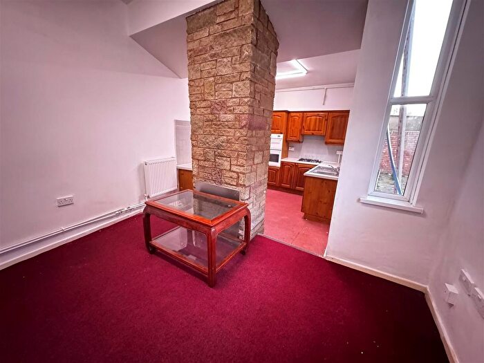 3 Bedroom Property To Rent In Caldmore Road, Walsall, WS1