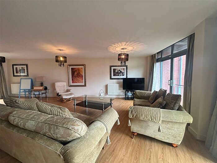 2 Bedroom Flat To Rent In Sheepcote Street, Birmingham, B16