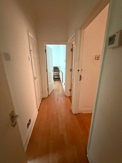 2 Bedroom Flat To Rent In Hillborough Road, LU1