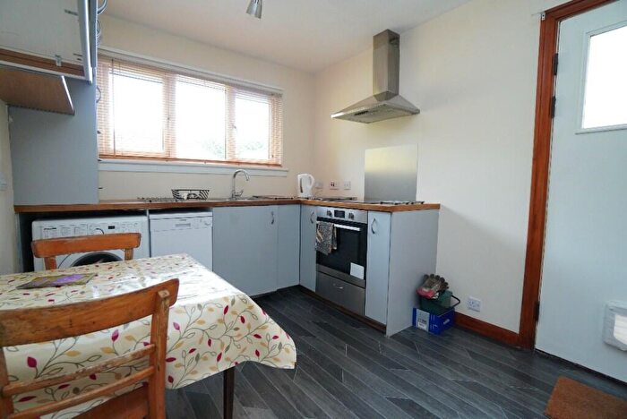 2 Bedroom Detached Bungalow For Sale In Buchanan Street, G63