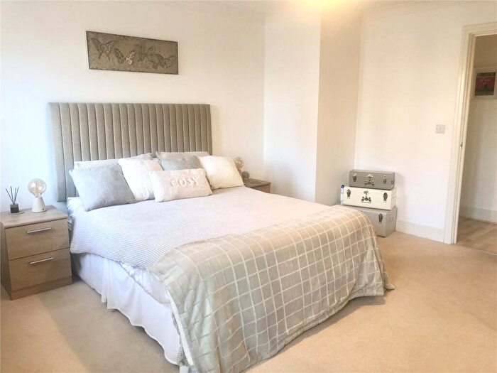 1 Bedroom Flat For Sale In Leighton Road, Leighton Buzzard, Bedfordshire, LU7