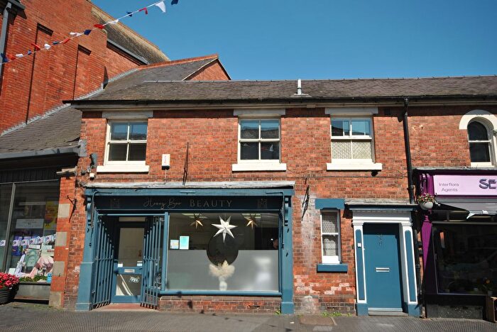 1 Bedroom Flat To Rent In High Street, Wem, Shropshire, SY4
