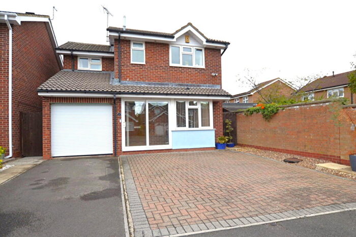 3 Bedroom Detached House For Sale In Pinery Road, Barnwood, Gloucester, GL4
