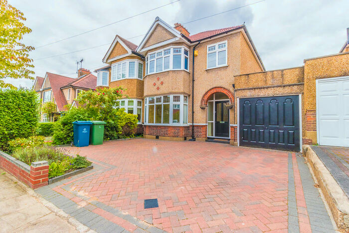 3 Bedroom Semi-Detached House To Rent In Mount Drive, Harrow, Greater London, HA2