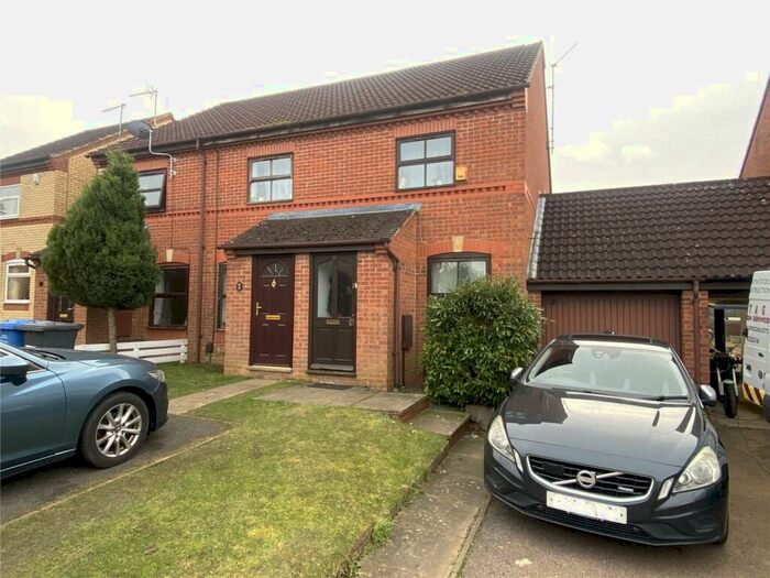 2 Bedroom Terraced House To Rent In Jasmine Road, Kettering, Northamptonshire, NN16
