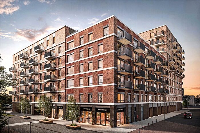 1 Bedroom Flat For Sale In Claxton House, Danestrete, Stevenage, Hertfordshire, SG1