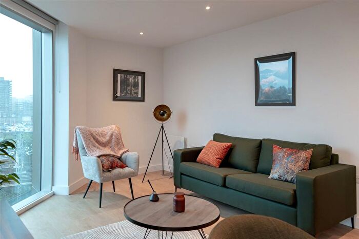 2 Bedroom Flat To Rent In Dantzic Street, Park View, Manchester, M4