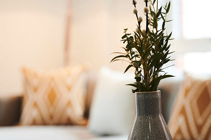 Studio To Rent In Sandersons, Dun Works, Acorn Street, S3