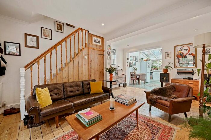 2 Bedroom Cottage To Rent In Cardross Street, London, W6