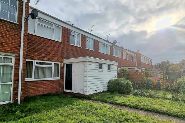 3 Bedroom Terraced House To Rent In Pinewood Park, Farnborough, GU14